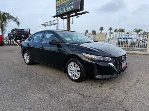 New 2025 Nissan Sentra S image 1