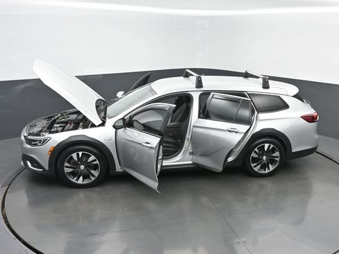 Used 2019 Buick Regal Essence w/ Driver Confidence Package I AWD/4WD image 90