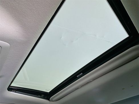 Certified 2025 MAZDA CX-30 AWD 2.5 S w/ Premium Package image 23