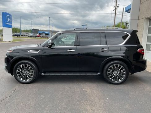 Used 2023 Nissan Armada Platinum w/ Cargo Package AWD/4WD image 8