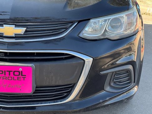 Used 2017 Chevrolet Sonic LT FWD image 9