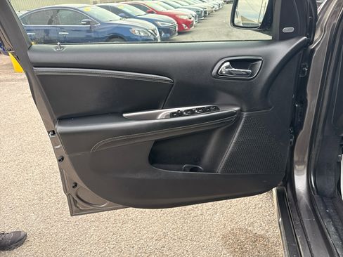 Used 2016 Dodge Journey Crossroad image 13