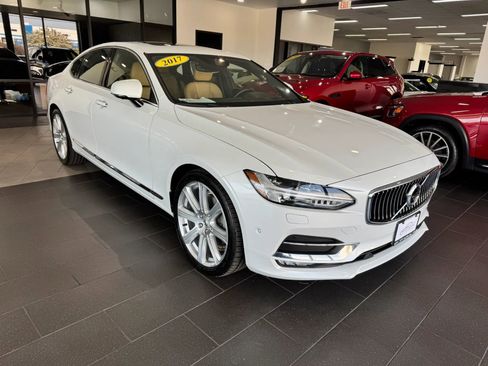 Used 2017 Volvo S90 T6 Inscription w/ Vision Package image 7