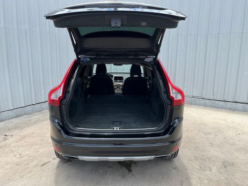 Used 2016 Volvo XC60 T5 Premier w/ Proximity Package FWD image 8