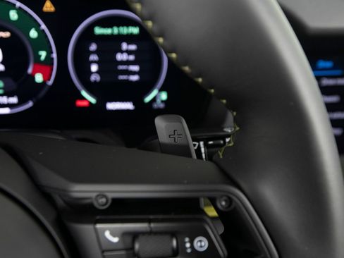 Certified 2026 Porsche 911 Carrera 4 GTS AWD/4WD image 30