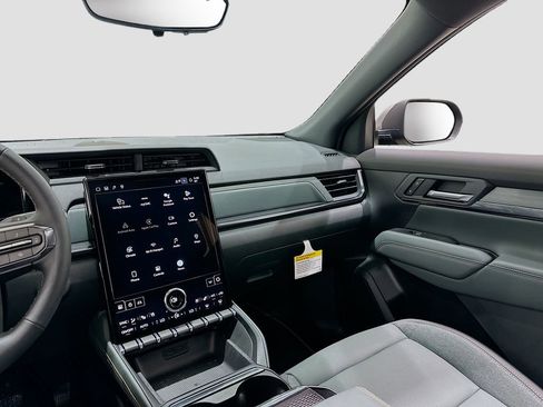 New 2026 GMC Terrain AT4 w/ Convenience Package III image 24