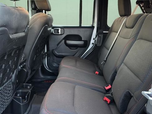 Certified 2019 Jeep Wrangler Unlimited Rubicon image 20