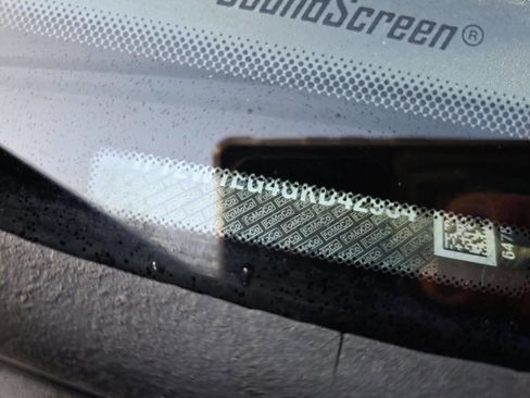 Used 2016 Ford F150 Lariat w/ Equipment Group 502A Luxury image 21