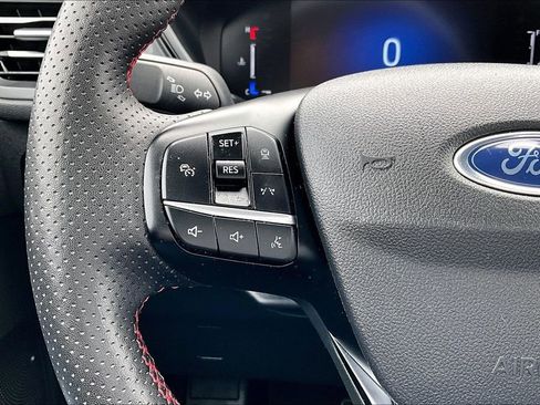 Certified 2023 Ford Escape ST-Line w/ Tech Pack #1 image 18