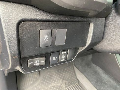 Used 2022 Toyota Tacoma TRD Sport image 18