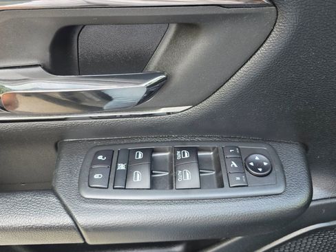 Used 2020 RAM 1500 Big Horn w/ Built-to-serve Edition AWD/4WD image 23