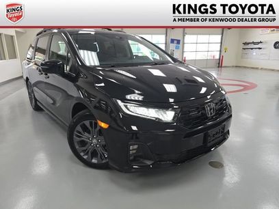 Used 2025 Honda Odyssey Touring