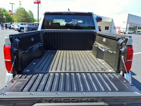 New 2026 Toyota Tacoma SR5 AWD/4WD image 6