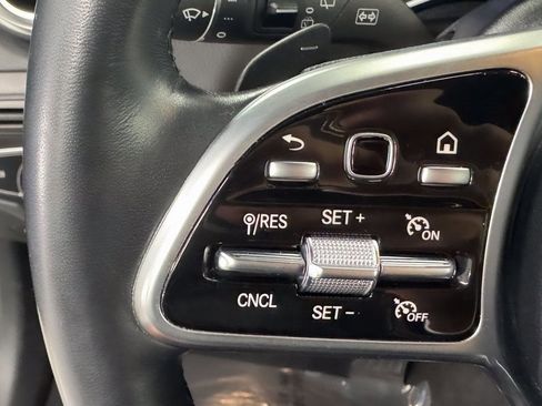 Certified 2022 Mercedes-Benz GLC 300 4MATIC image 10