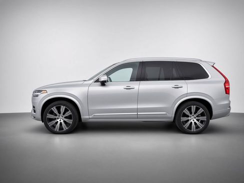 Used 2024 Volvo XC90 B6 Ultimate w/ Protection Package AWD/4WD image 2