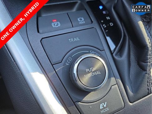 Used 2024 Toyota RAV4 XLE image 21