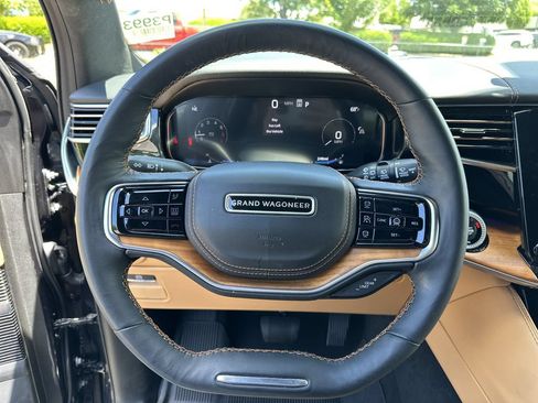 Certified 2024 Jeep Grand Wagoneer Series III w/ Rear Seat Video Group 1 AWD/4WD image 12
