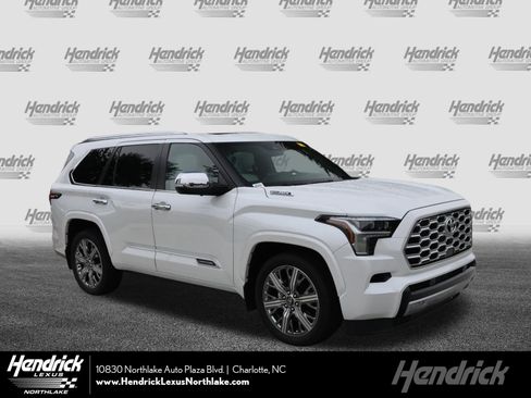 Used 2025 Toyota Sequoia Capstone w/ Tow Technology Package AWD/4WD image 1
