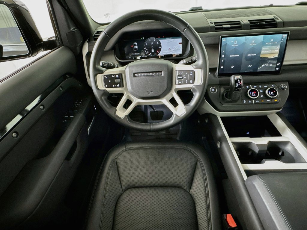 Used 2025 Land Rover Defender 110 S AWD/4WD image 24