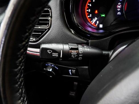 Used 2024 Dodge Durango GT AWD/4WD image 34