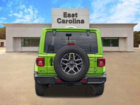 New 2026 Jeep Wrangler Unlimited Sahara AWD/4WD image 4