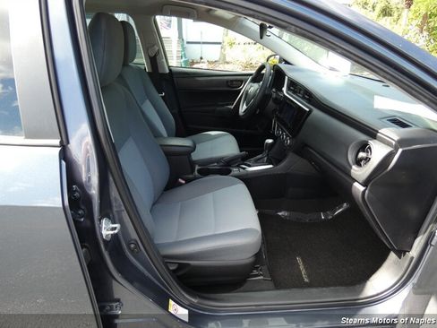 Used 2019 Toyota Corolla L FWD image 48