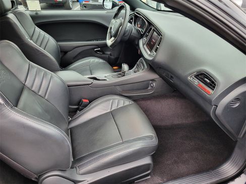 Used 2018 Dodge Challenger SRT Hellcat image 18