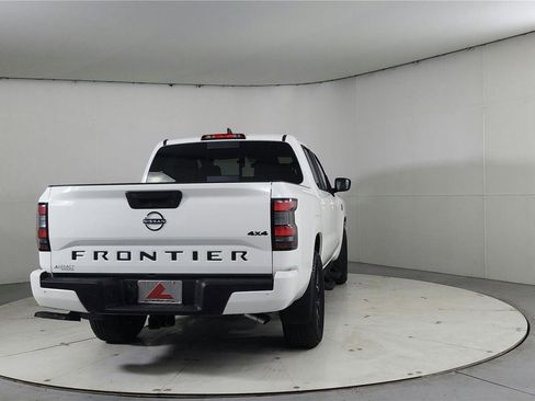 New 2026 Nissan Frontier SV w/ Tow Package image 6