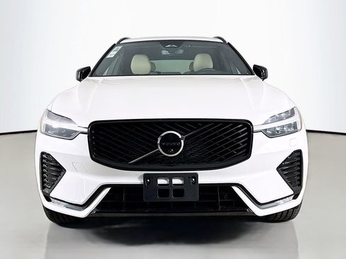 New 2026 Volvo XC60 B5 Plus w/ Climate Package PRO AWD/4WD image 2