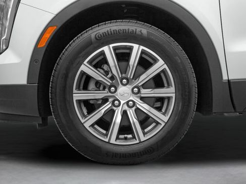 Used 2022 Cadillac XT4 Premium Luxury w/ Technology Package AWD/4WD image 49