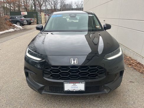 Certified 2023 Honda HR-V LX image 3