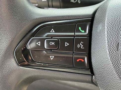 Used 2025 RAM ProMaster 2500 w/ Convenience Group FWD image 34