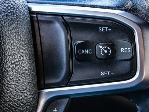 Used 2024 RAM 1500 Big Horn AWD/4WD image 28