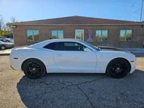 Used 2012 Chevrolet Camaro LS image 5