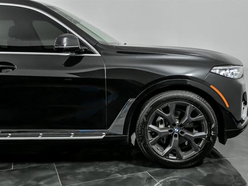 Used 2019 BMW X7 xDrive40i w/ Premium Package AWD/4WD image 11