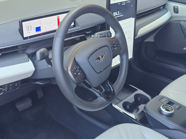 Used 2023 Ford Mustang Mach-E Premium RWD image 7