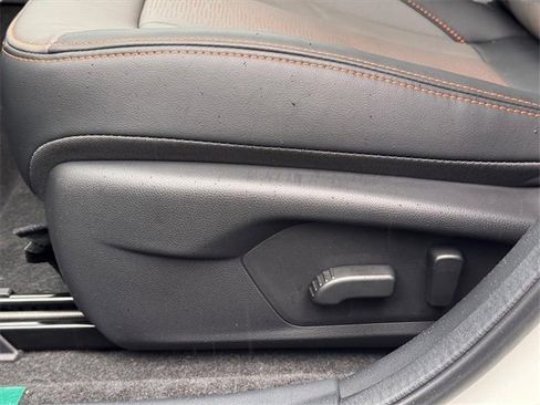 New 2025 Subaru Crosstrek 2.5i Limited image 13