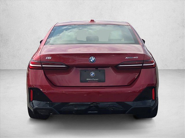 Certified 2026 BMW i5 eDrive40 w/ M Sport Package AWD/4WD image 8