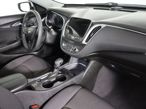 Used 2023 Chevrolet Malibu LT FWD image 24