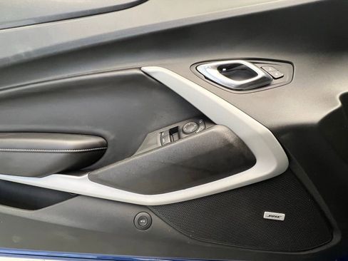 Used 2019 Chevrolet Camaro LT w/ RS Package image 18