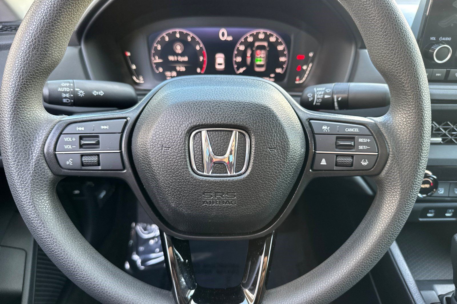 Used 2025 Honda Accord SE image 11