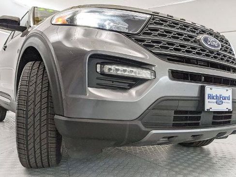 Certified 2023 Ford Explorer XLT w/ Equipment Group 202A AWD/4WD image 24