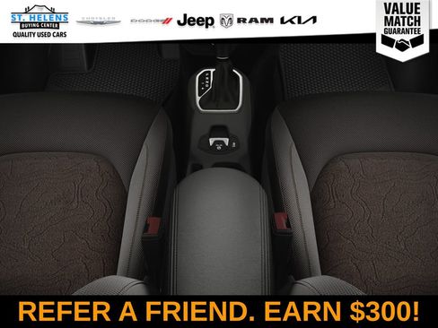 Used 2023 Jeep Renegade Latitude w/ Sun/Sound Group image 27