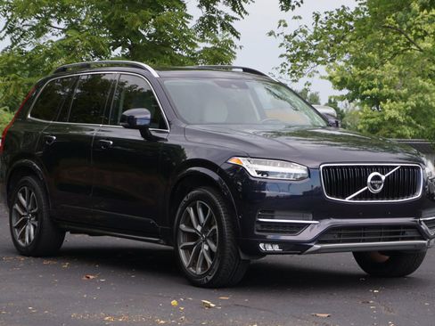 Used 2016 Volvo XC90 T6 Momentum w/ Protection Package Plus AWD/4WD image 3