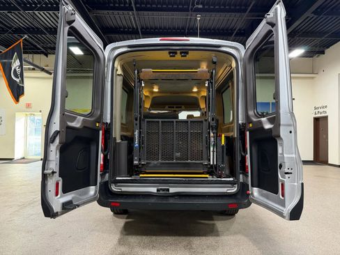 Used 2015 Ford Transit 250 148 Medium Roof image 23