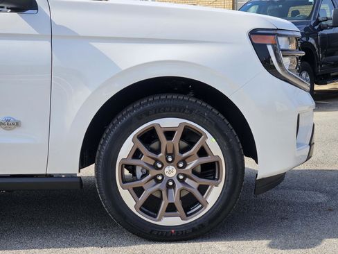 New 2026 Ford Expedition Max King Ranch image 9