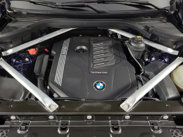 Used 2020 BMW X5 xDrive40i w/ Luxury Seating Package AWD/4WD image 14