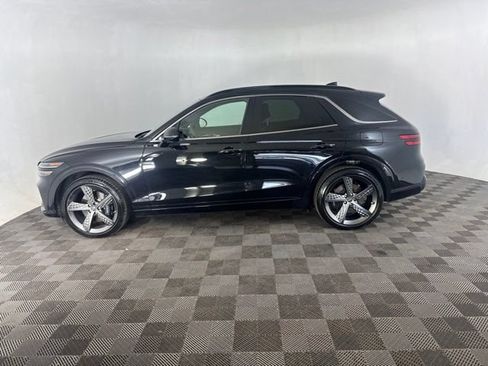 Used 2025 Genesis GV70 3.5T Sport w/ Sport Advanced Package AWD/4WD image 10
