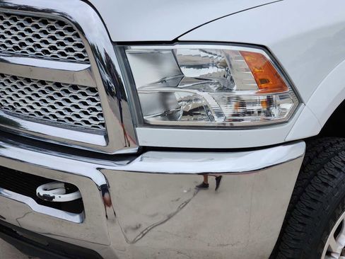 Used 2018 RAM 2500 SLT image 7