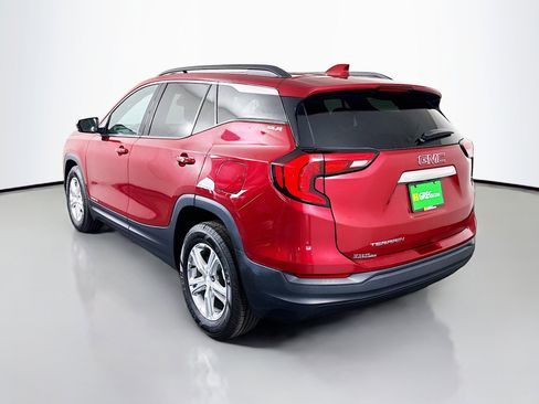 Used 2020 GMC Terrain SLE w/ Driver Convenience Package FWD image 7